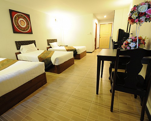 Triple Deluxe Room