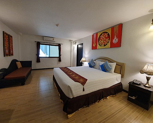 Double Deluxe Room