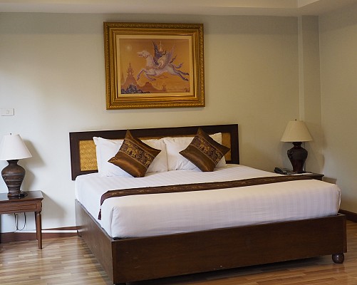 Junior Suite Room